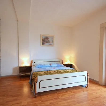 Vito Apartment *